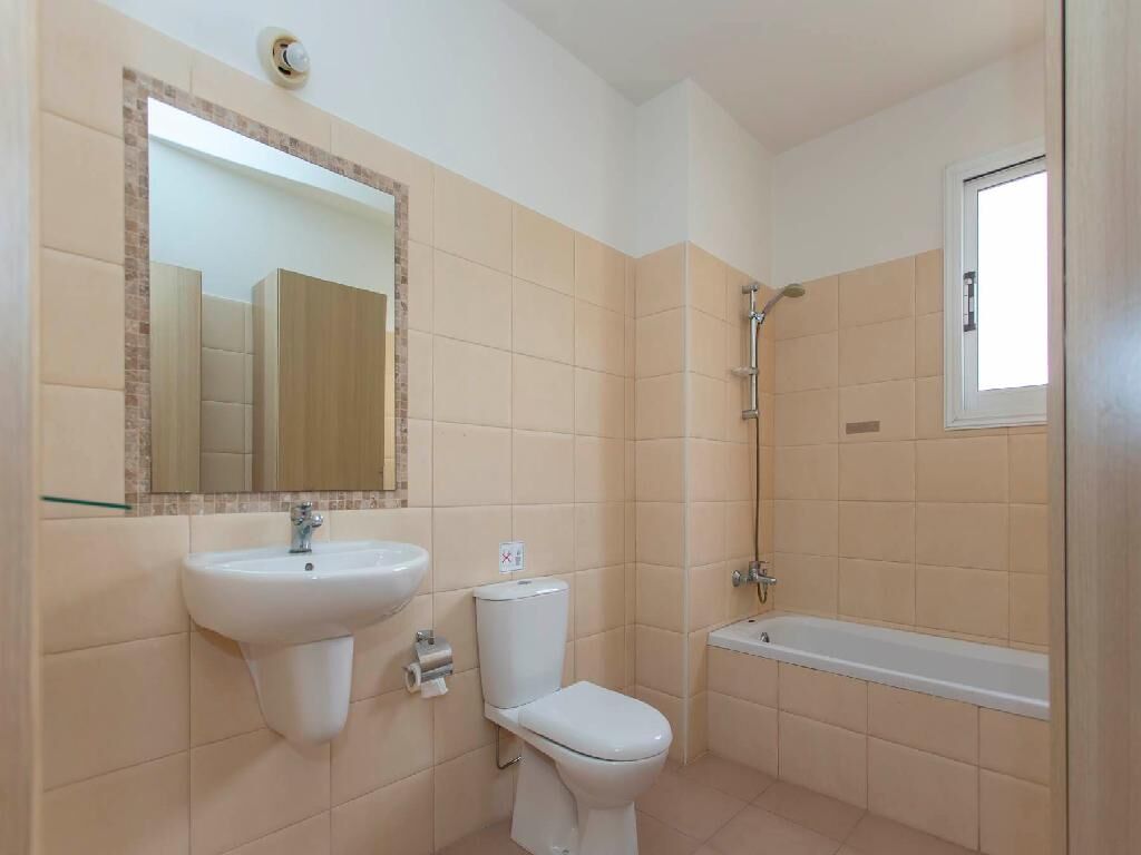 property-main-img