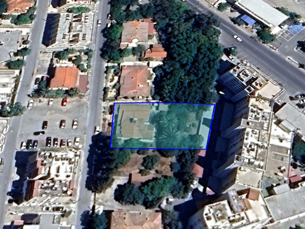 property-main-img