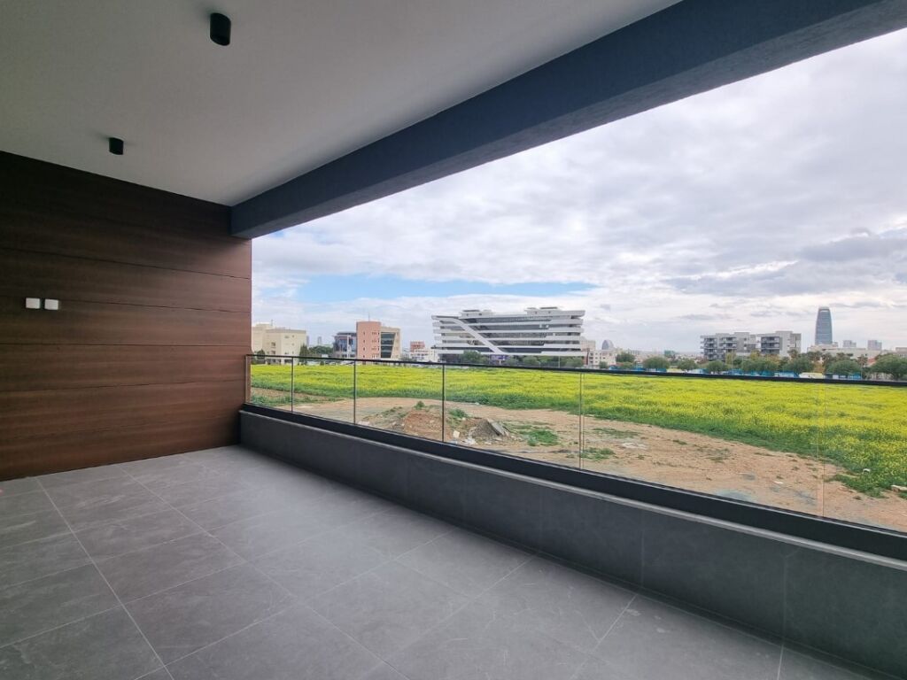 property-main-img