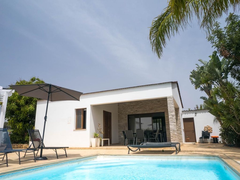 property-main-img