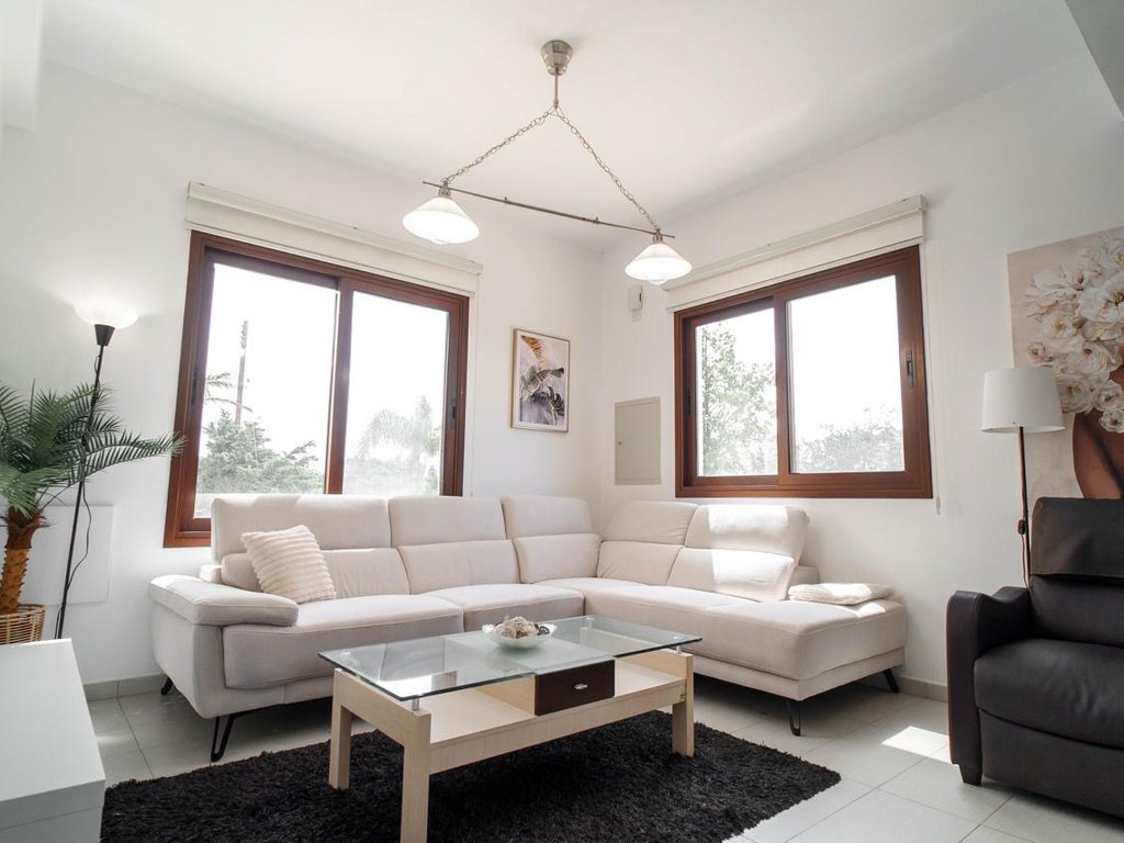property-main-img