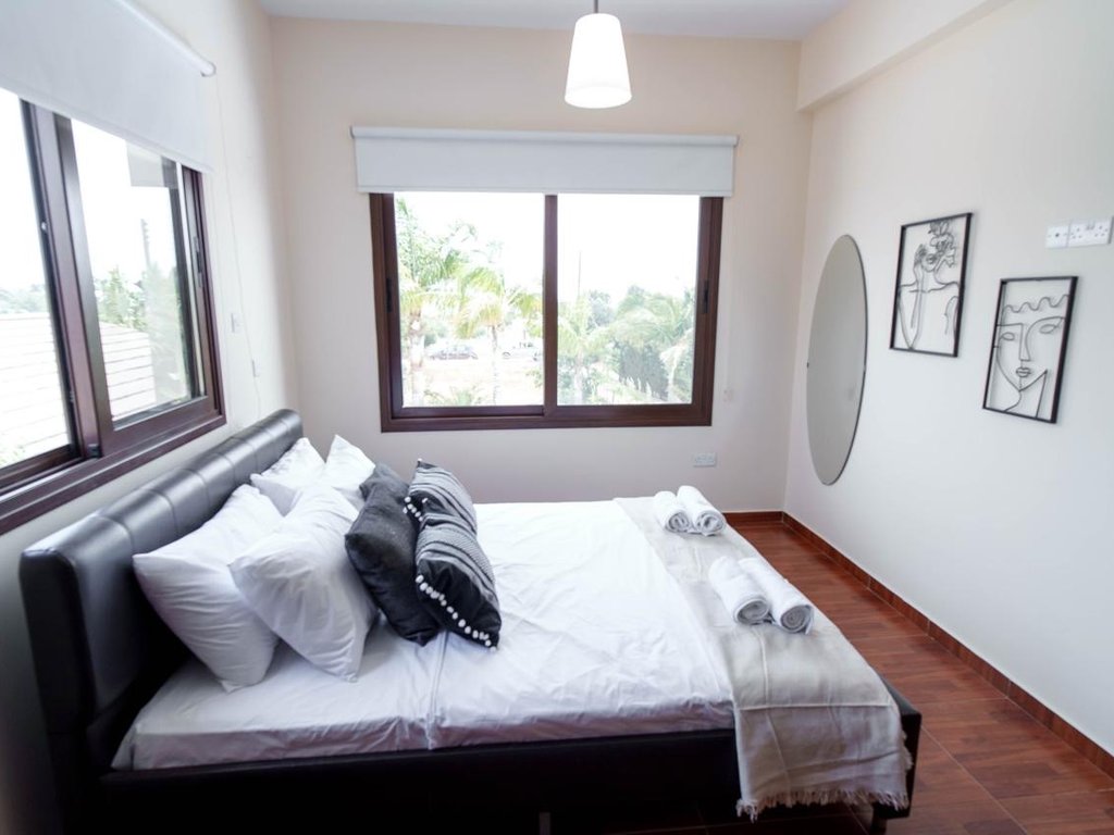 property-main-img