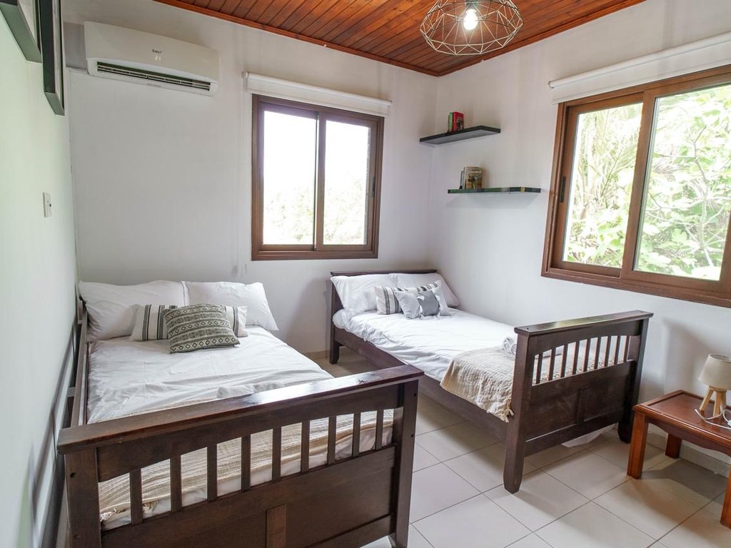 property-main-img