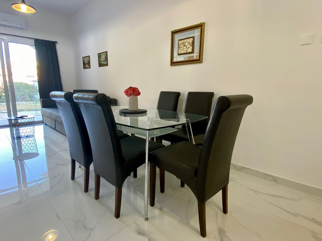 property-main-img