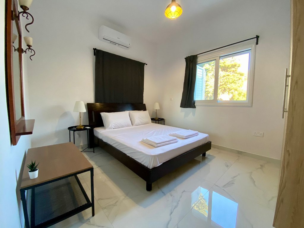 property-main-img