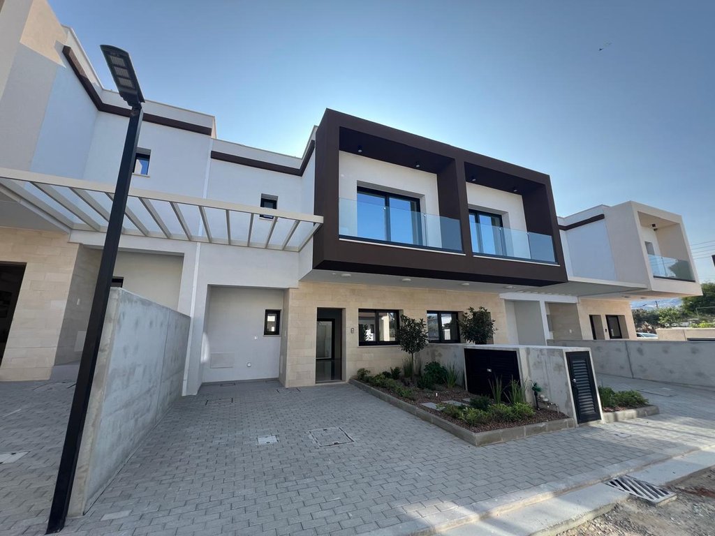 property-main-img