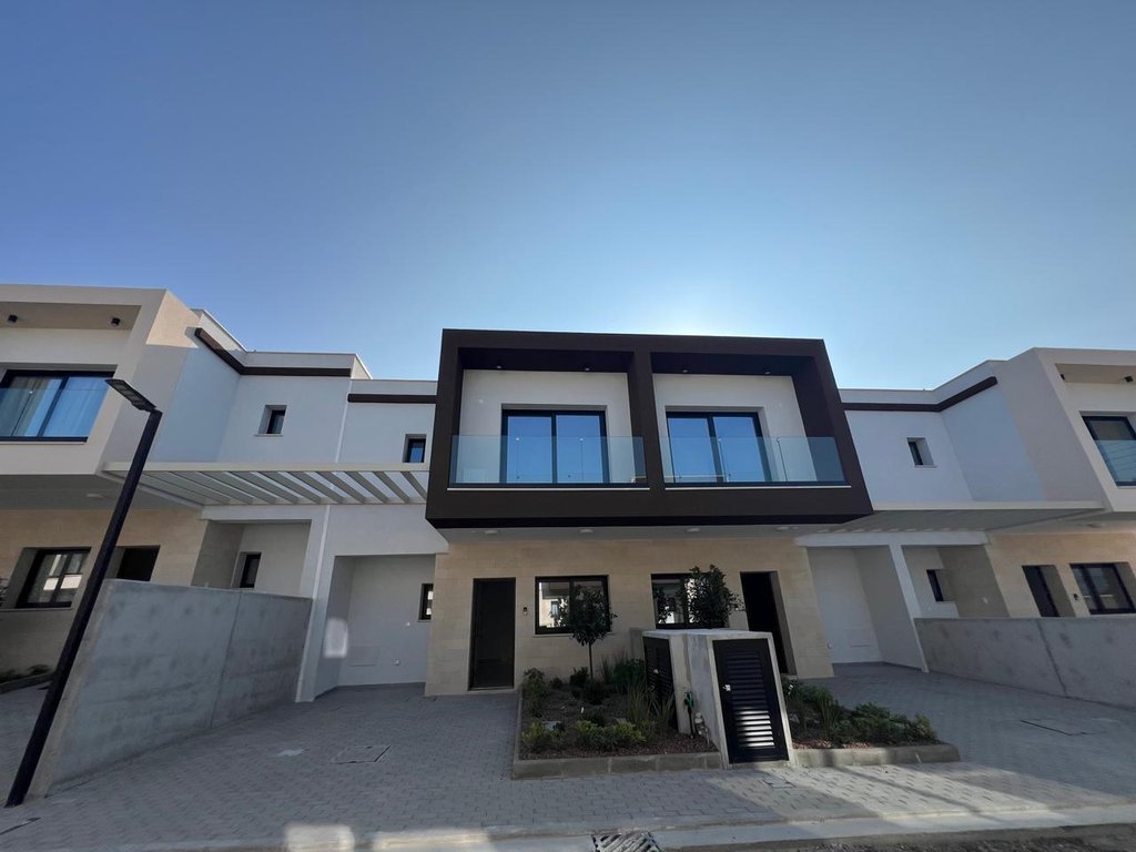 property-main-img