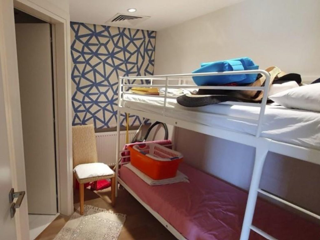 property-main-img