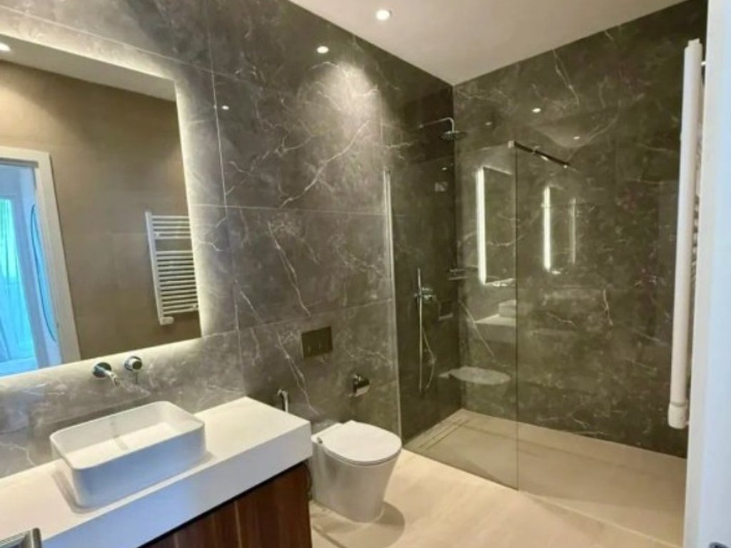 property-main-img