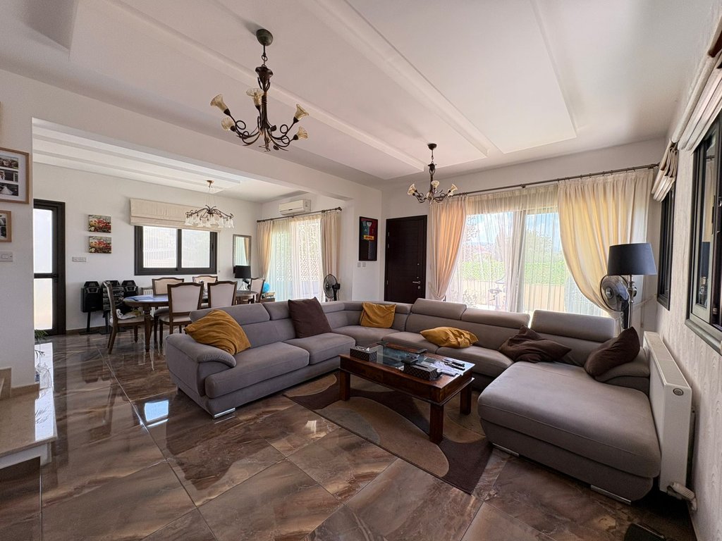 property-main-img