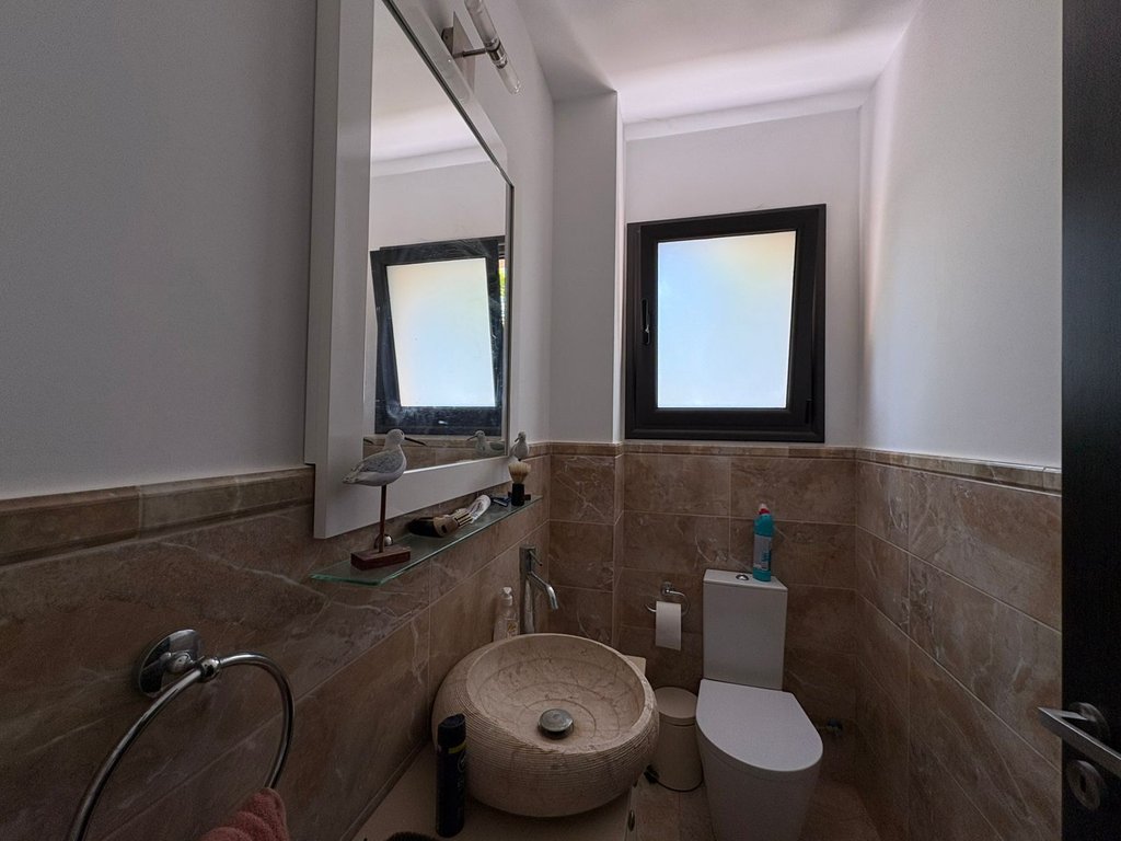 property-main-img