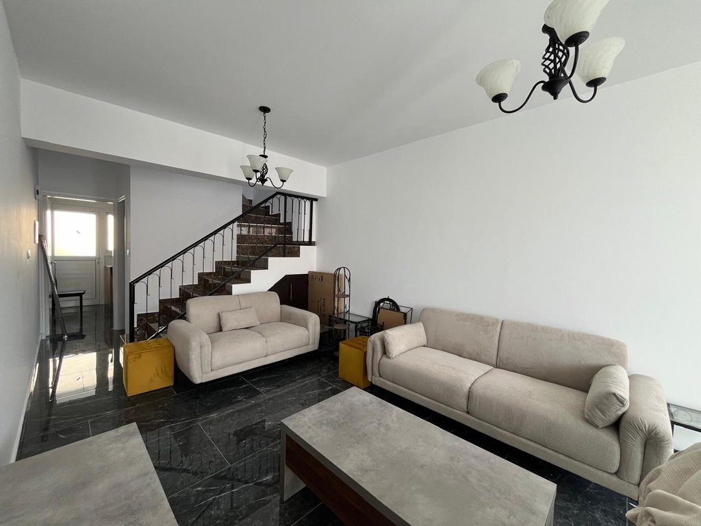 property-main-img