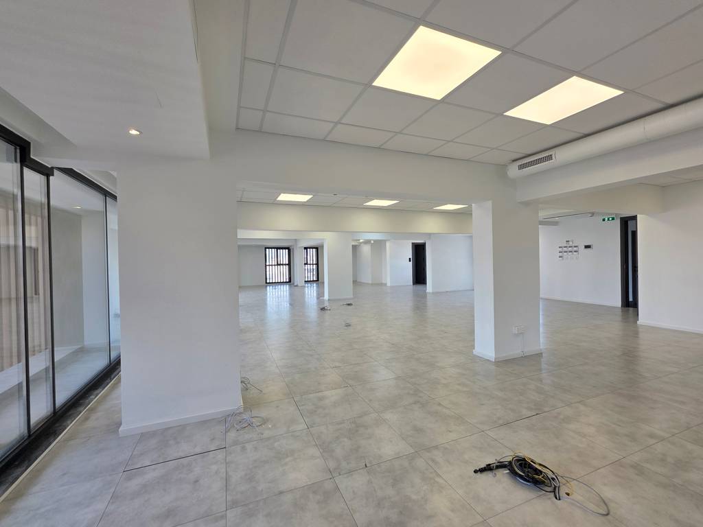 property-main-img