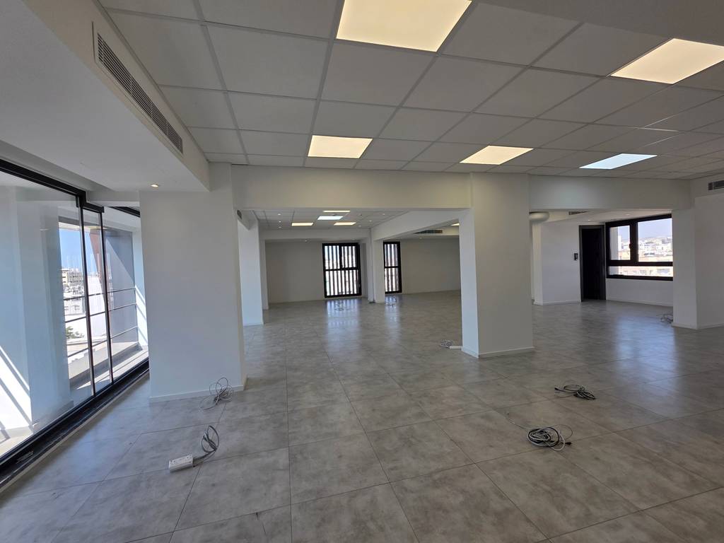 property-main-img