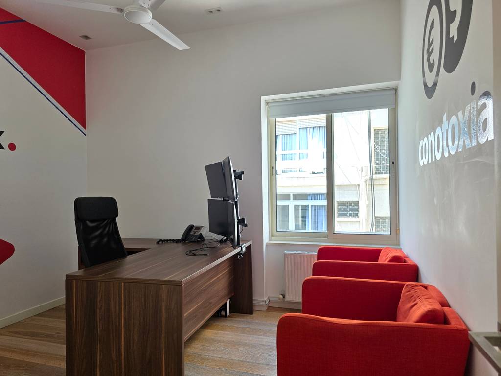 property-main-img