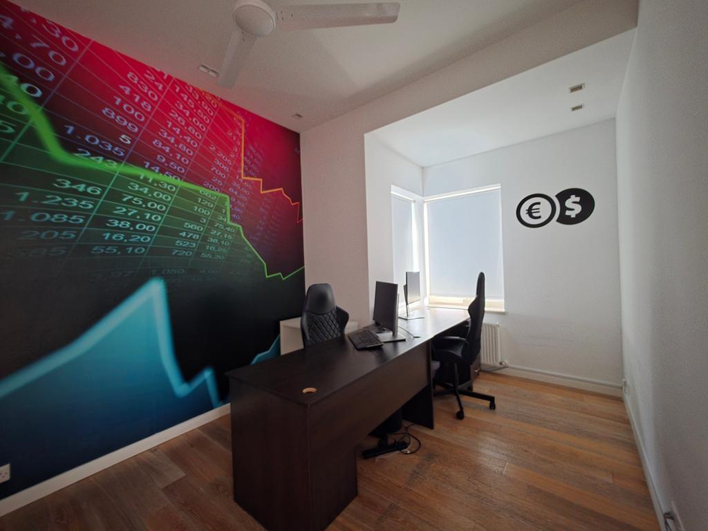 property-main-img