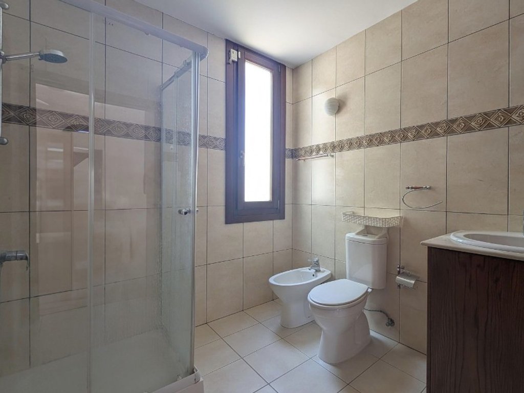 property-main-img