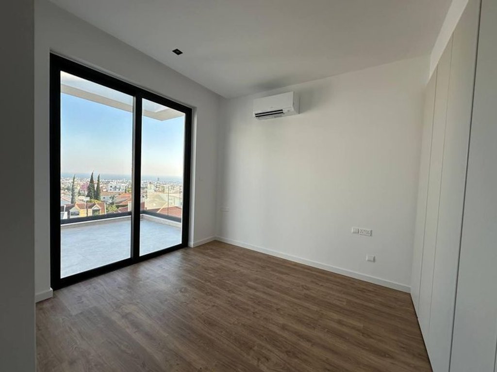 property-main-img