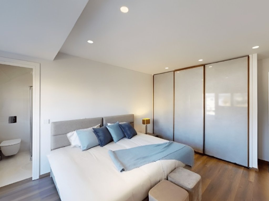 property-main-img