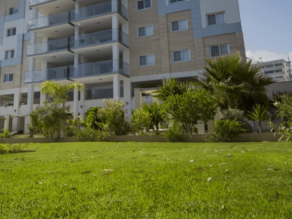 property-main-img
