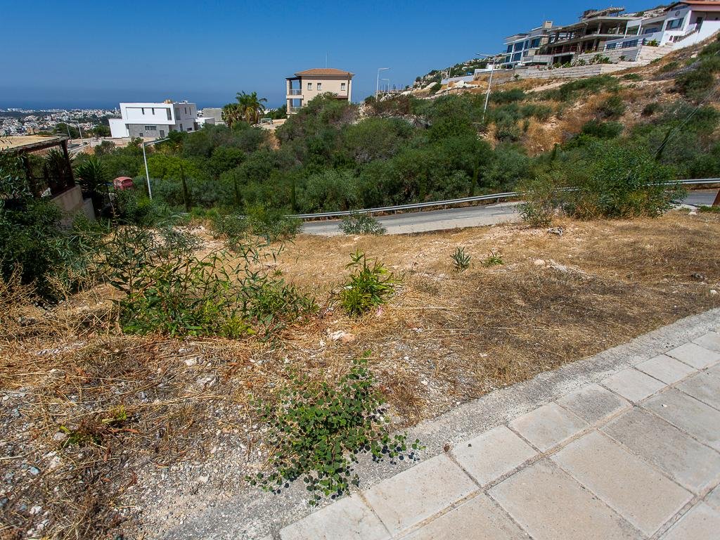 property-main-img