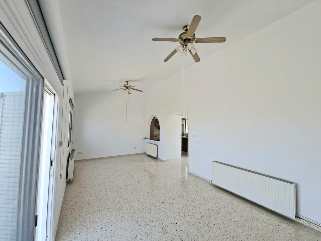 property-main-img