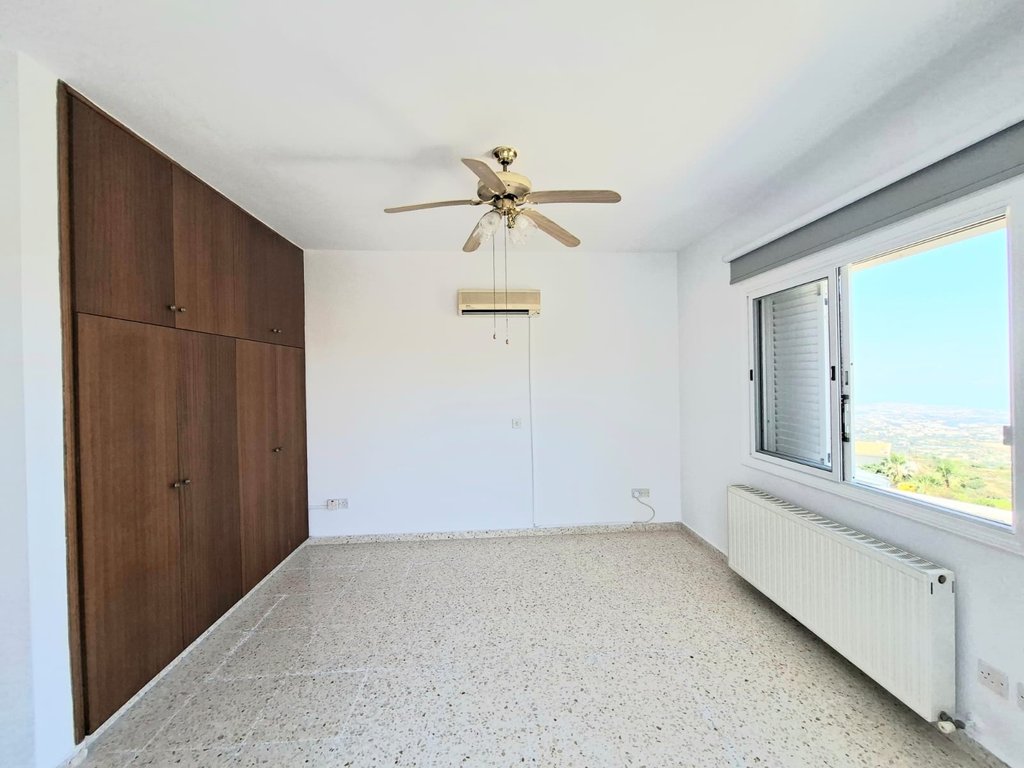 property-main-img