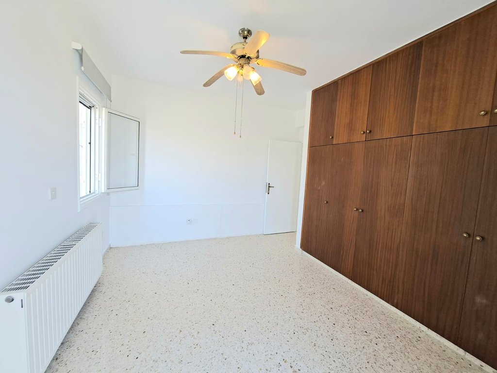 property-main-img