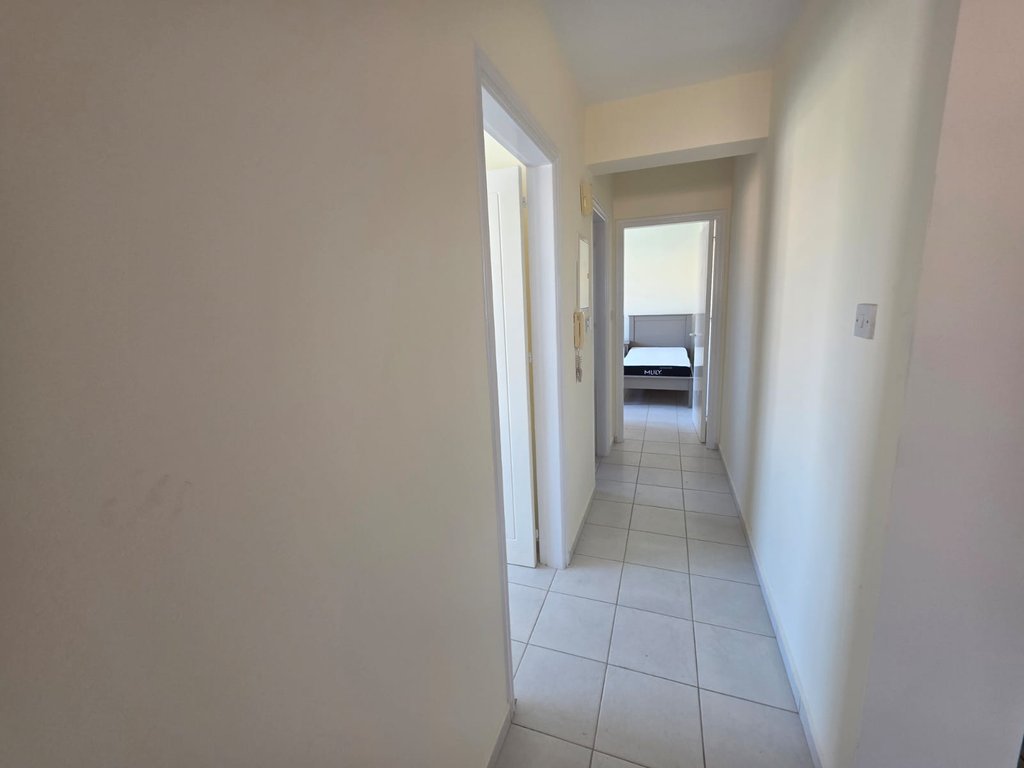property-main-img