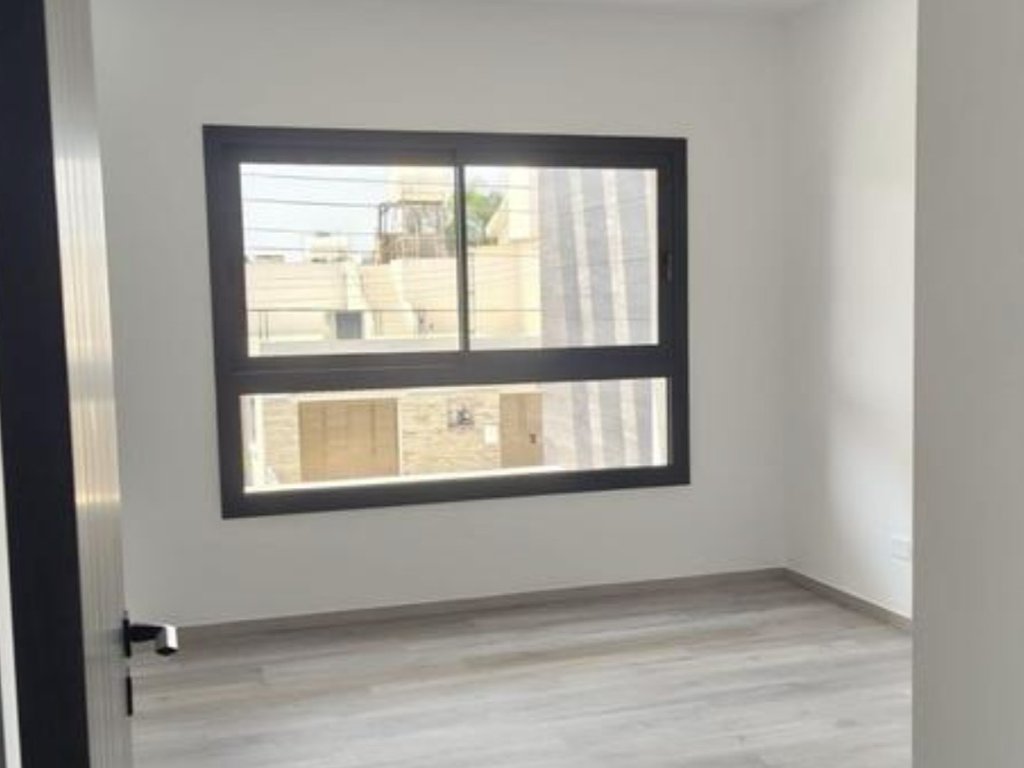property-main-img