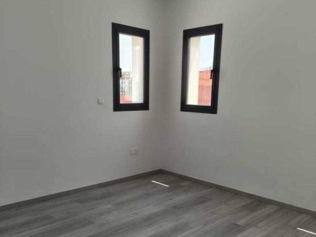 property-main-img
