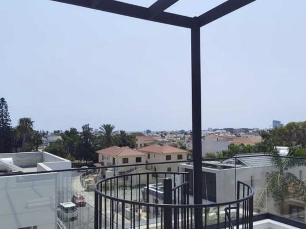 property-main-img