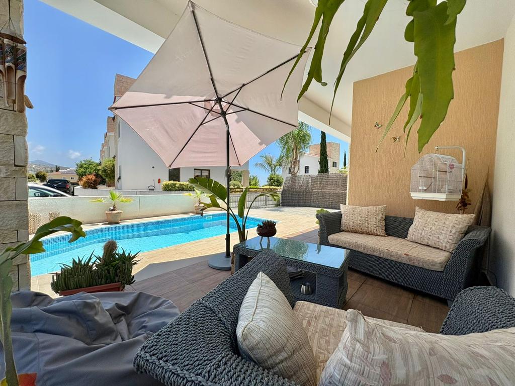3-bedroom villa for sale 154 m² in Pegeia, Paphos