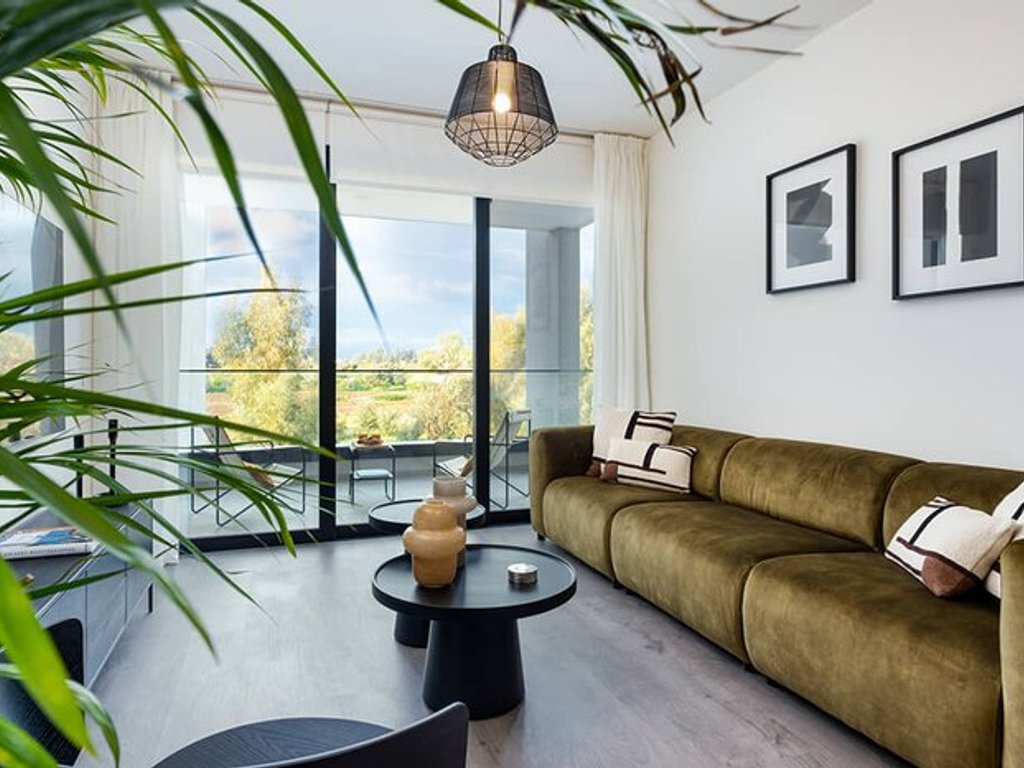 property-main-img