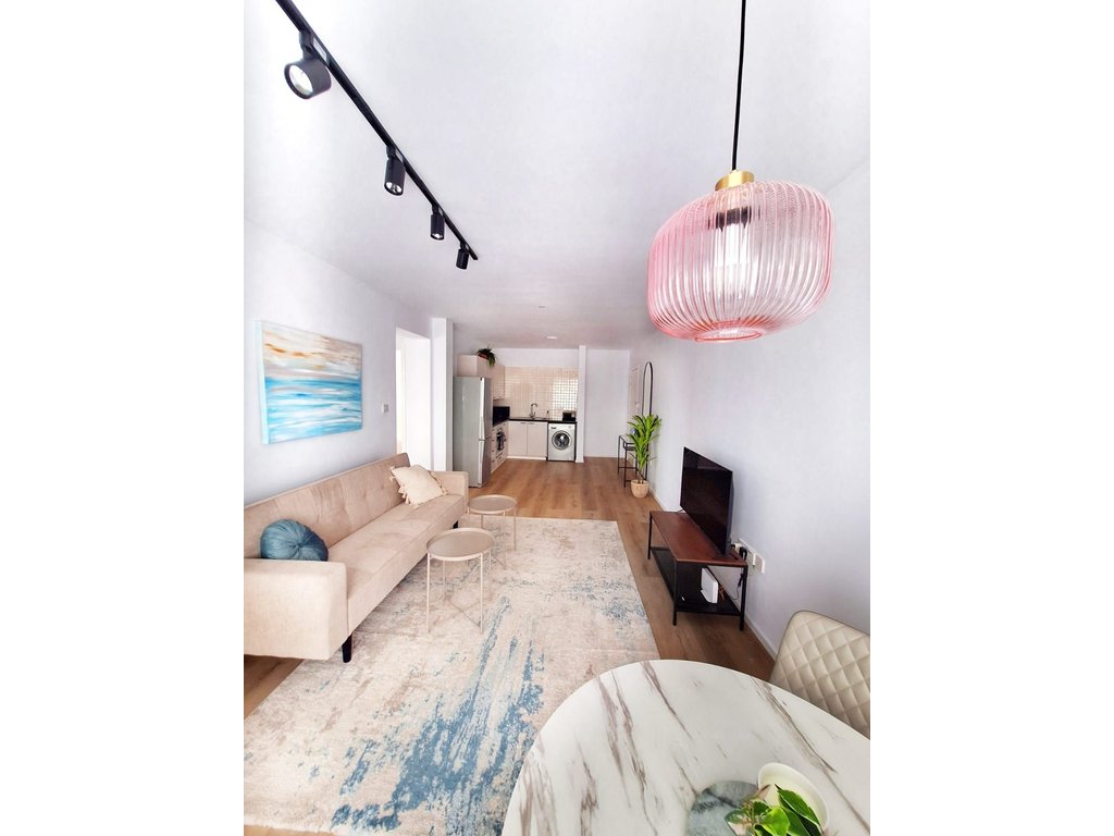 property-main-img