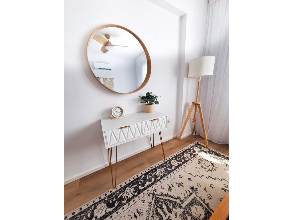 property-main-img