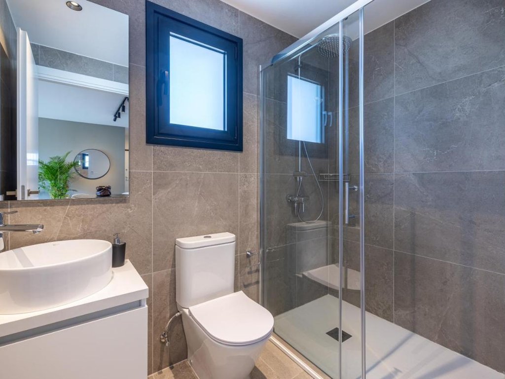 property-main-img