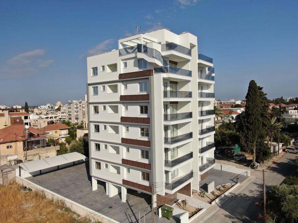 property-main-img
