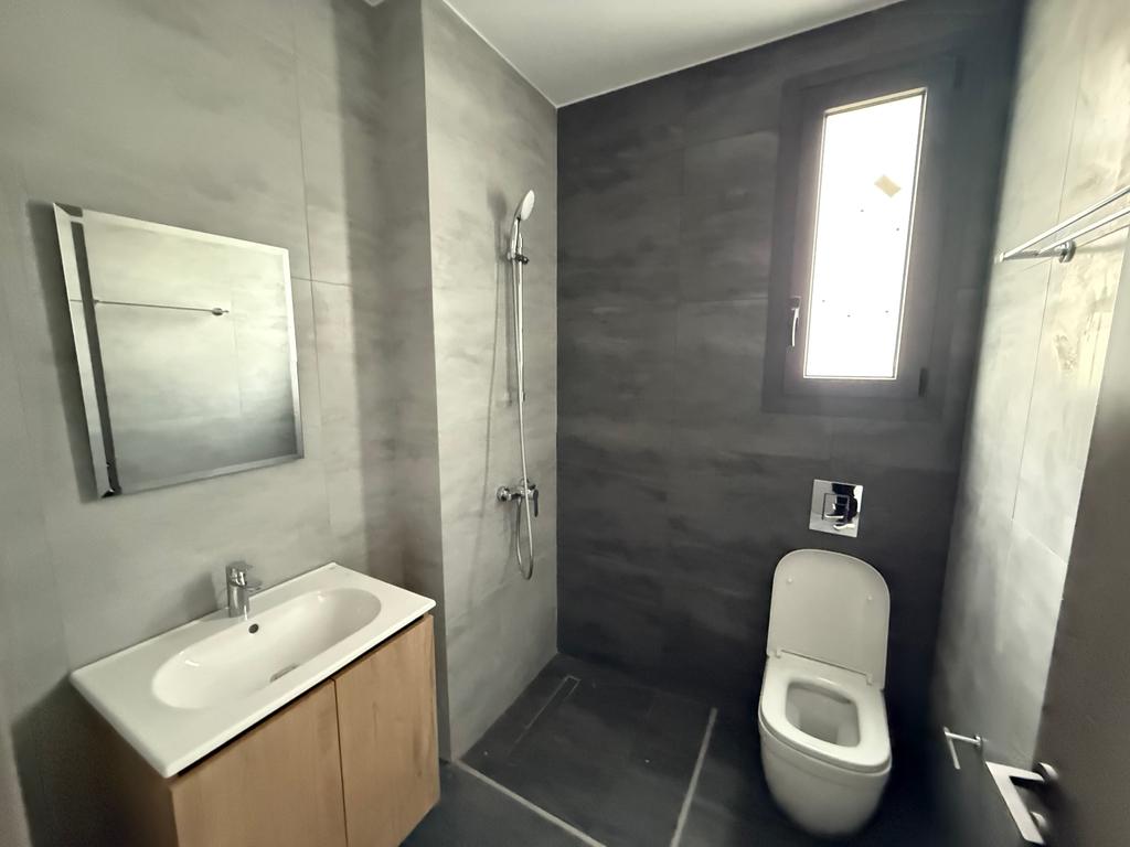 property-main-img