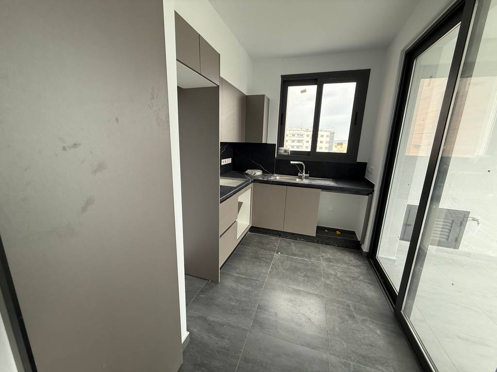 property-main-img