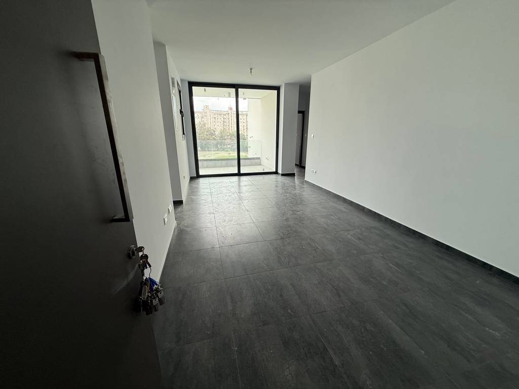 property-main-img
