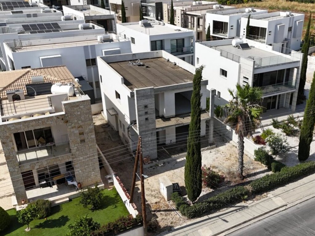 property-main-img