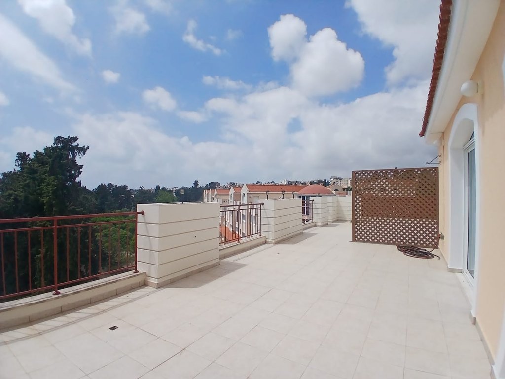 property-main-img