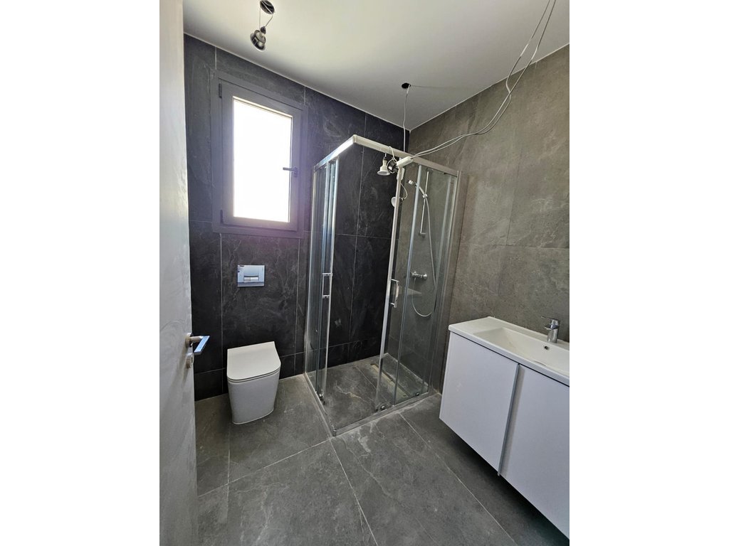 property-main-img