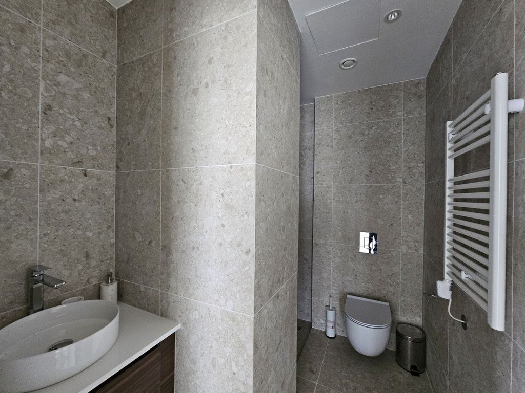 property-main-img