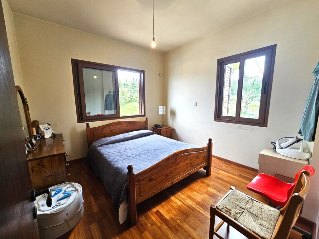 property-main-img