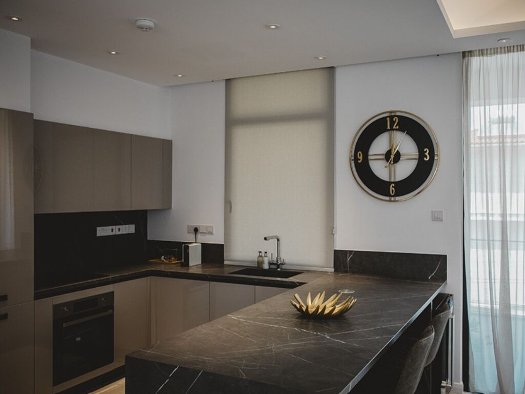 property-main-img