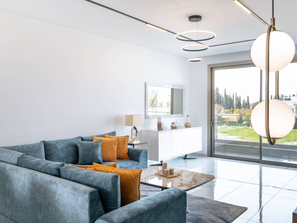 property-main-img