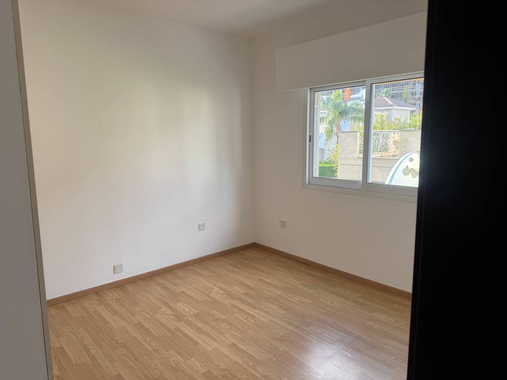 property-main-img