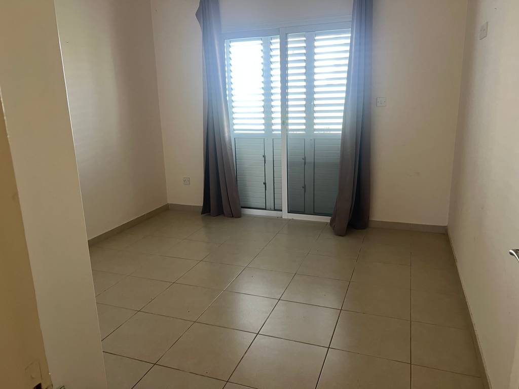 property-main-img
